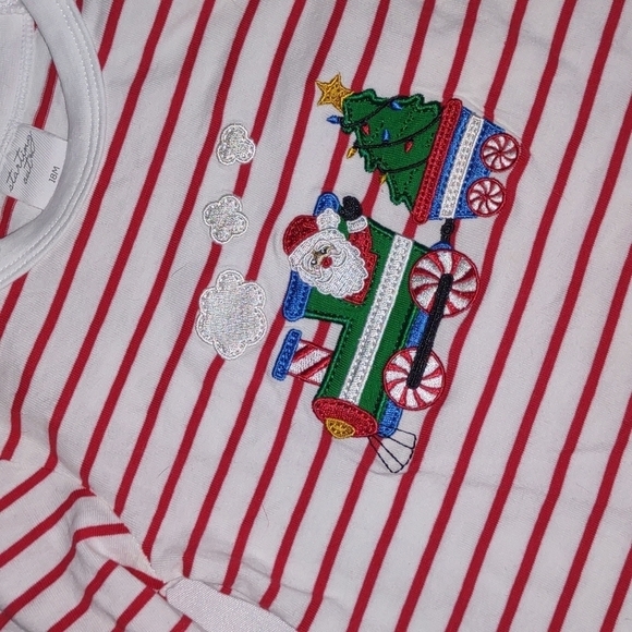 Christmas Red & White Striped Long Sleeve Santa T-shirt - Picture 2 of 4